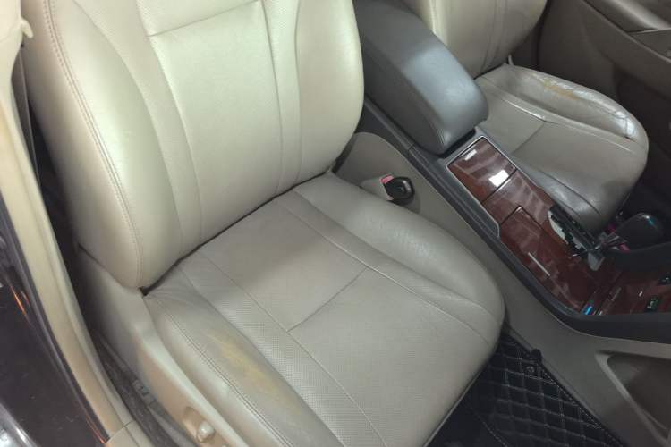 Used Toyota Camry 2013 200G Classic Luxury Edition