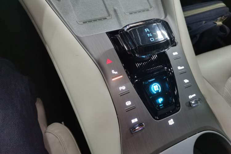 Used Denza N7 2023 Long-Range Performance Max Edition