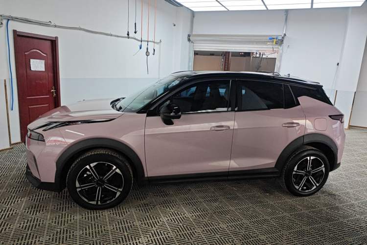 Used Lynk & Co 06 EM-P 2023 EM-P 126 Long-Range Halo