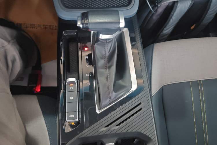 Used Baojun RM-5 2019 1.5T CVT 24-Hour Online Luxury Version 6 Seats
