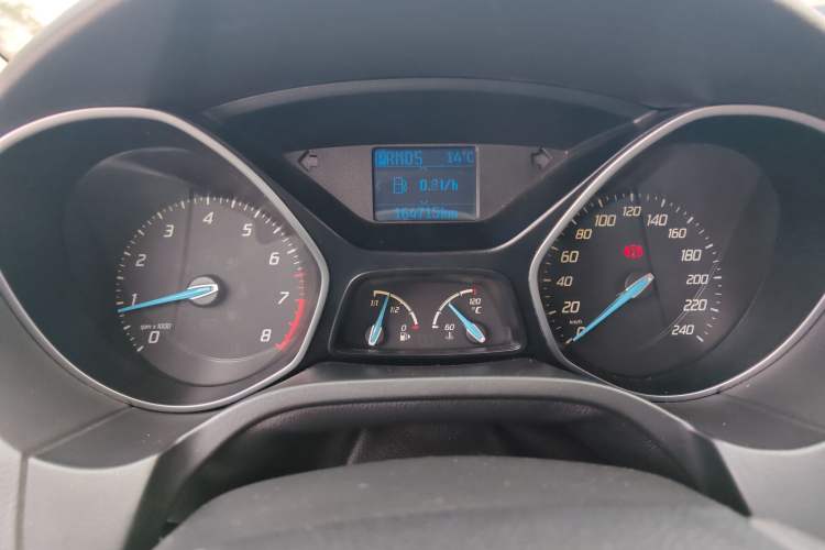 Used Ford Focus 2012 Hatchback 1.6L Automatic Fashion Edition