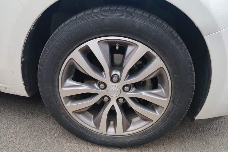 Used Buick GT 2019 18T Automatic Connected Elite Model China VI Standard
