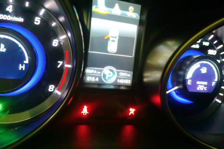 Used CHANGAN CS75 2016 1.8T Automatic Elite Model China V Standard