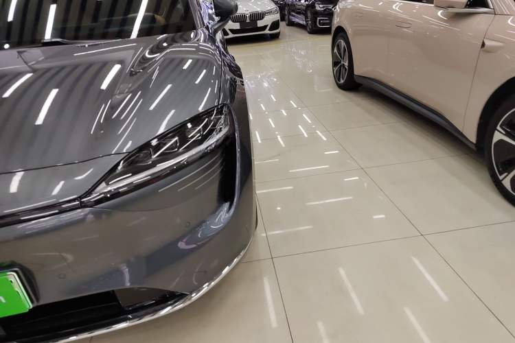 Used Hima Luxeed R7 2024 All-Electric 802 km Max Left Front Headlight