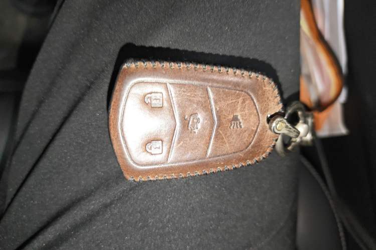 Used Cadillac XT4 2020 28T Two-Wheel-Drive Leading Version Vehicle Key