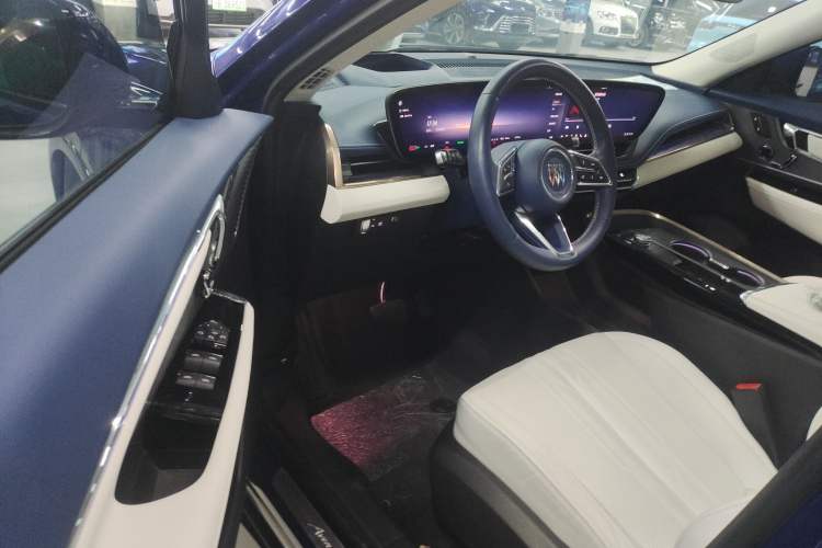 Used Buick E5 2023 Avia Four-Wheel Drive Version