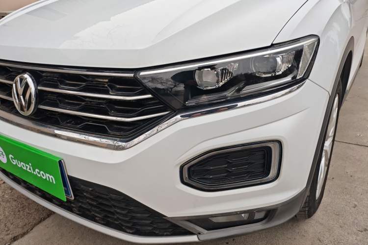 Used Volkswagen T-ROC 2019 230TSI DSG Two-Wheel-Drive Advanced Version China VI Standard