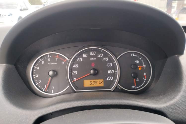 Used Suzuki Swift 2016 1.5L Manual Fashion Model
