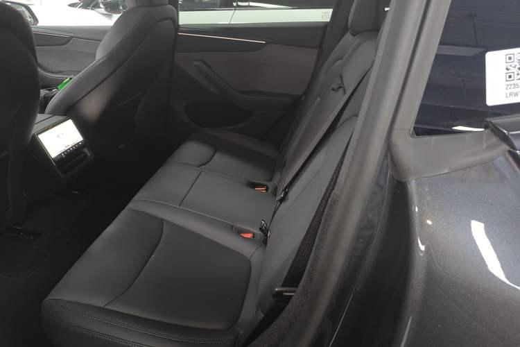 Used Tesla Model Y 2026 Rear-Drive Model