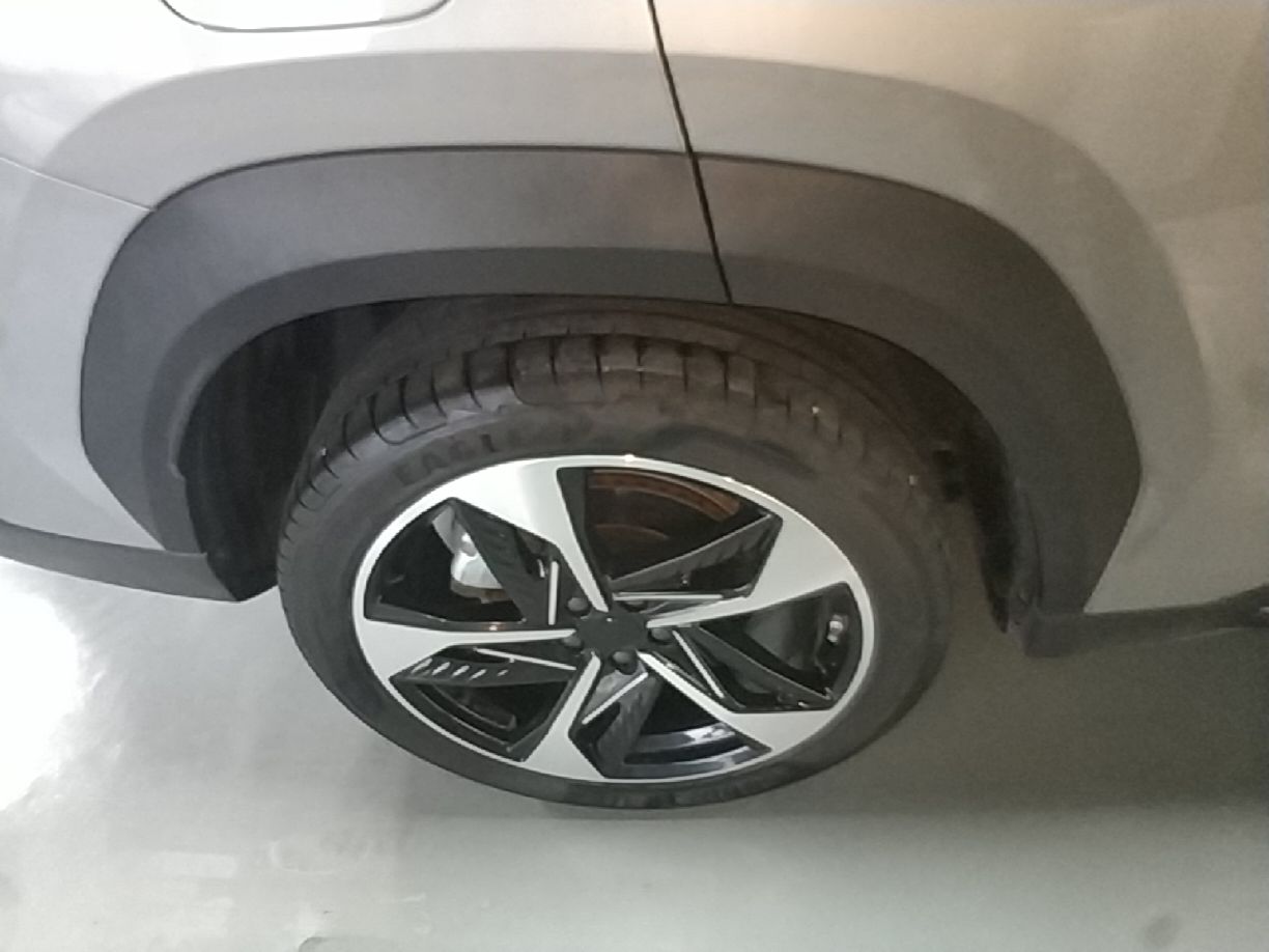 Geely Galaxy L7 2024 1.5T 115 km Starship Dragon Edition — снимка 11