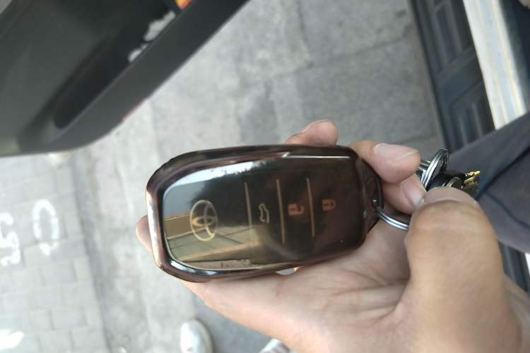 Used Toyota Prado 2016 2.7L Automatic Luxury Edition