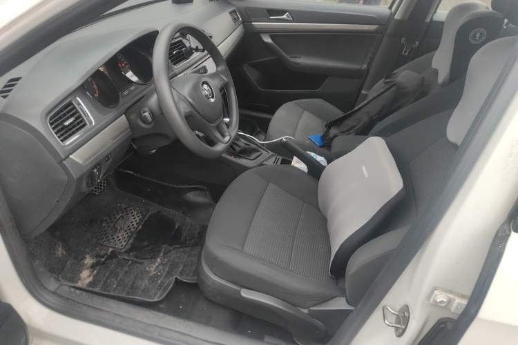 Used Volkswagen Lavida 2017 1.6L Automatic Fashion Edition
