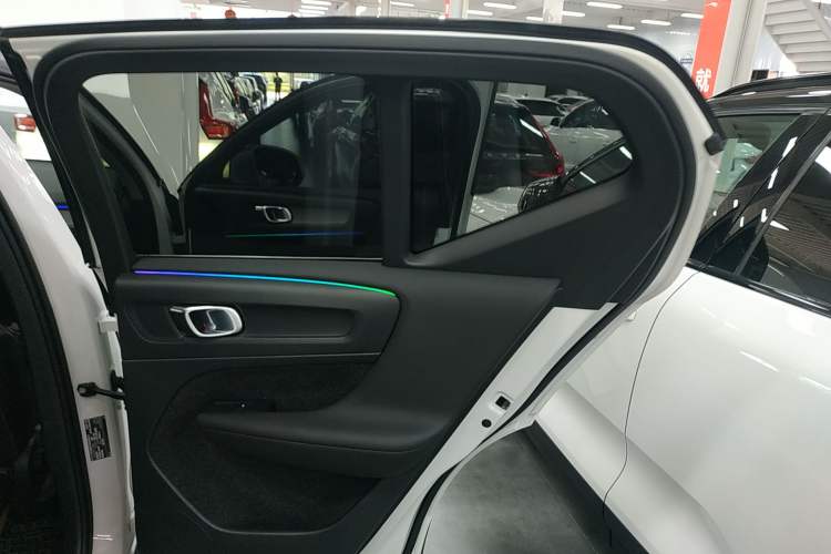 Used Volvo XC40 2022 T4 Four-Wheel Drive Smart & Luxurious Edition