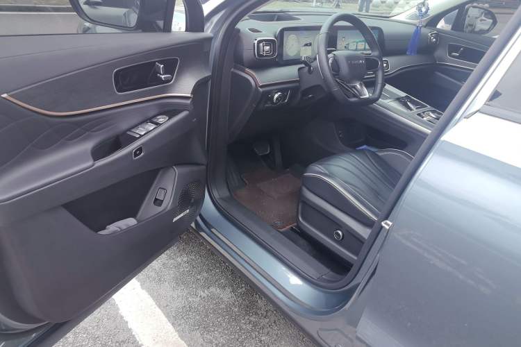 Used Chery Tiggo 9 2023 2.0T Dual-Clutch Two-Wheel Drive Prestige Version 5 Seats