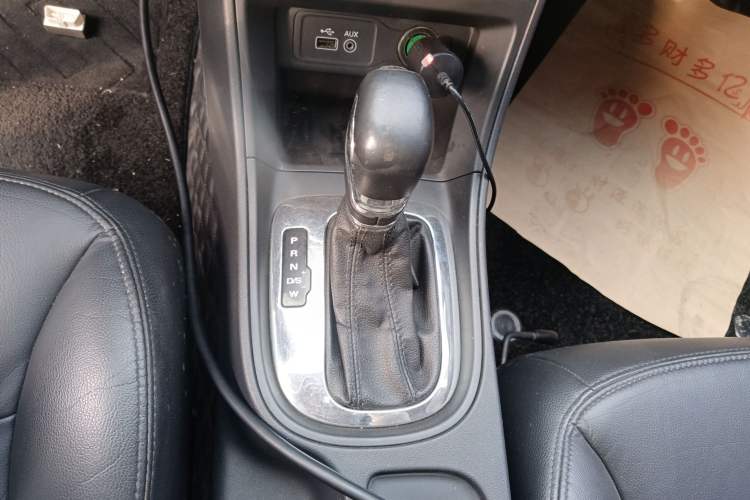 Used Roewe 360 2015 1.5L Automatic Luxury Edition
