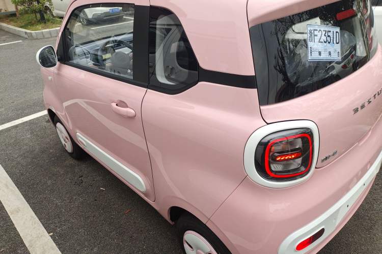 Used Bestune Pony 2025 222km Range Agile Horse
