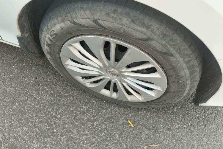 Used Buick Excelle 2020 15N CVT Elite Edition Right Front Wheel Hub