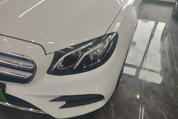 Used Mercedes-Benz E-Class 2020 Restyled E 300 L Sporty and Stylish Edition
