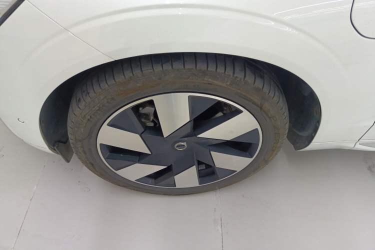 Used Volvo XC60 New Energy 2025 Plug-in Hybrid Long-Range All-Wheel Drive Smart Luxury Edition Exterior 7