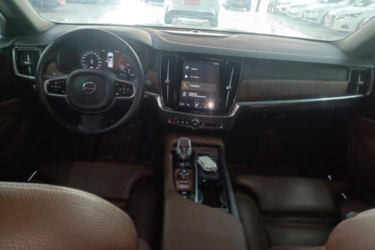 Used Volvo S90 2021 B5 Zhiyuan Luxury Edition
