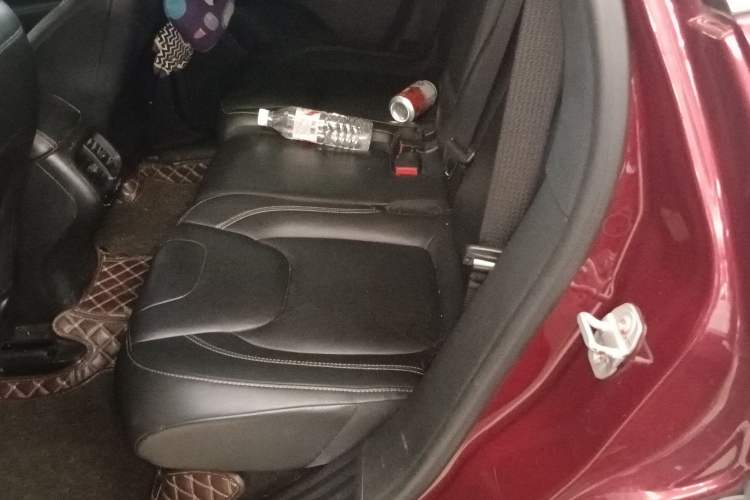 Used Jeep Cherokee 2017 2.4L Leading Edition
