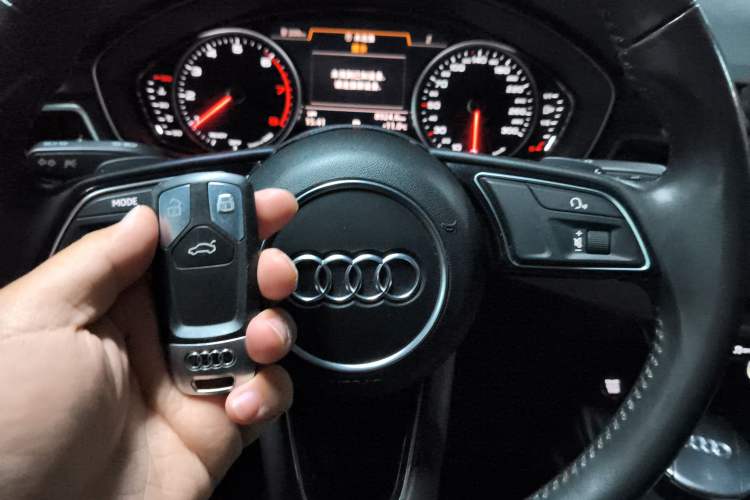 Used Audi A4L 2018 30th Anniversary Edition 30 TFSI Ambition Model