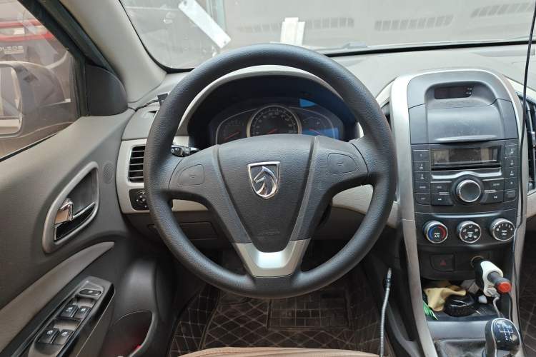 Used Baojun 630 2013 1.5L manual Comfort trim Steering Wheel