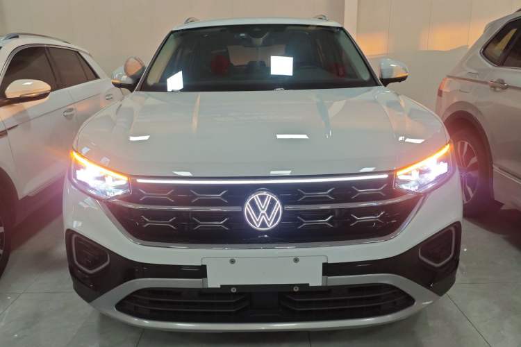 Used Volkswagen Tayron 2024 330TSI Two-Wheel Drive Luxury Plus Advanced Version
