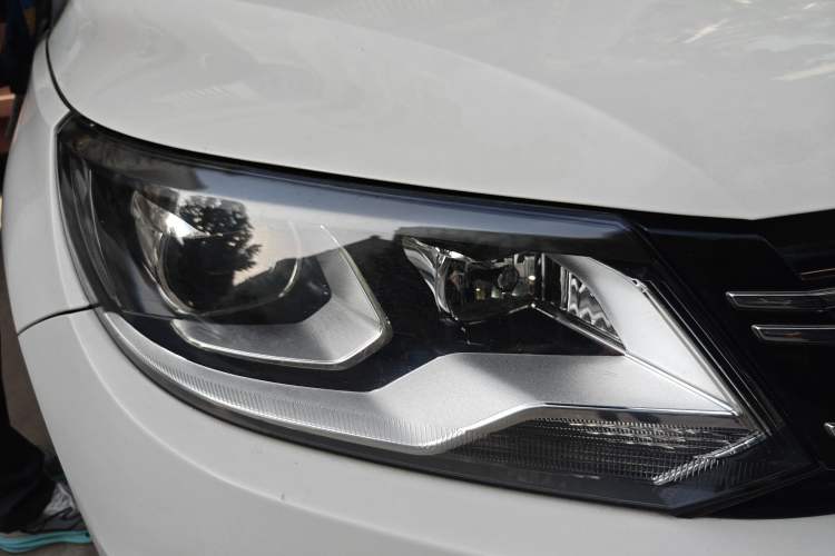 Used Volkswagen Tiguan 2015 1.8TSI Automatic Two-Wheel Drive Luxury Model
