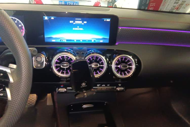 Used Mercedes-Benz A-Class 2024 Updated A 200 L Fashion Version
