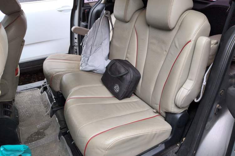 Used Mazda 5 2011 2.0L Automatic Luxury Edition Left Rear Seat