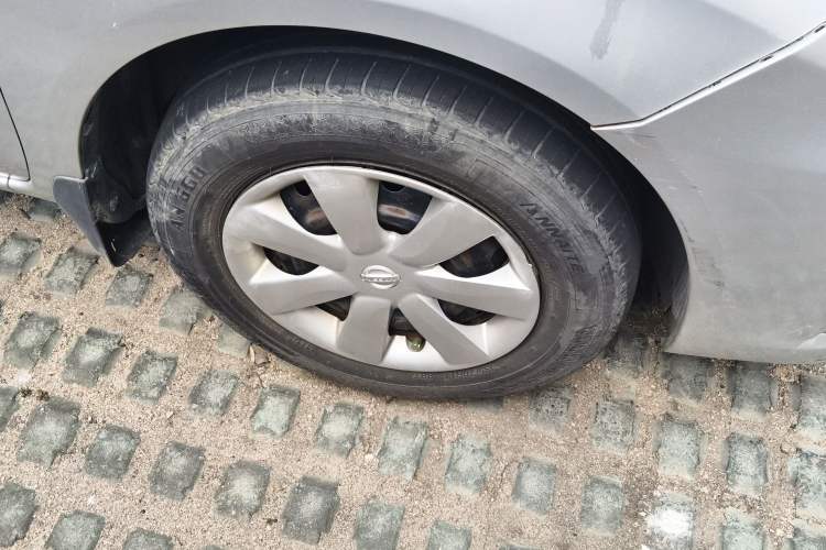 Used Nissan Sunny 2016 1.5XE Manual Leading Edition