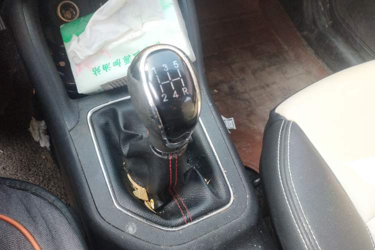 Used Changan CS35 2017 1.6L Manual Luxury Model
