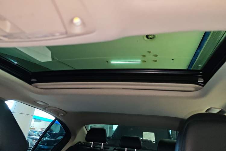 Used Infiniti Q50L 2016 2.0T Comfort Edition
