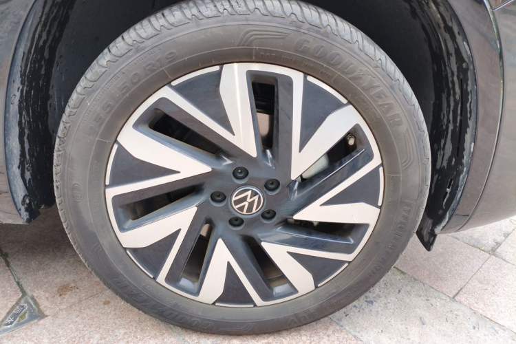 Used Volkswagen Tayron 2023 330TSI Two-Wheel-Drive R-Line High-Energy Version
