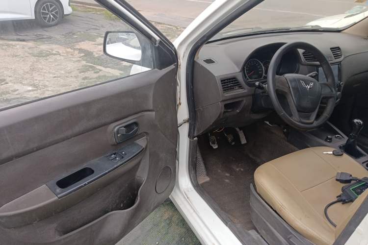 Used Wuling Hongguang 2014 1.5L Base Version