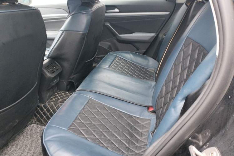 Used Volkswagen Lavida 2023 300TSI DSG Full-Comfort Edition
