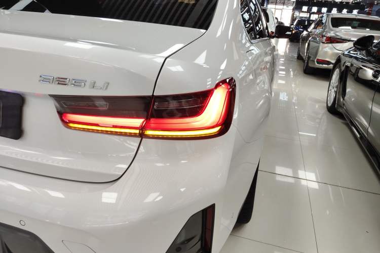 Used BMW 3 Series 2024 325Li M Sport Package
