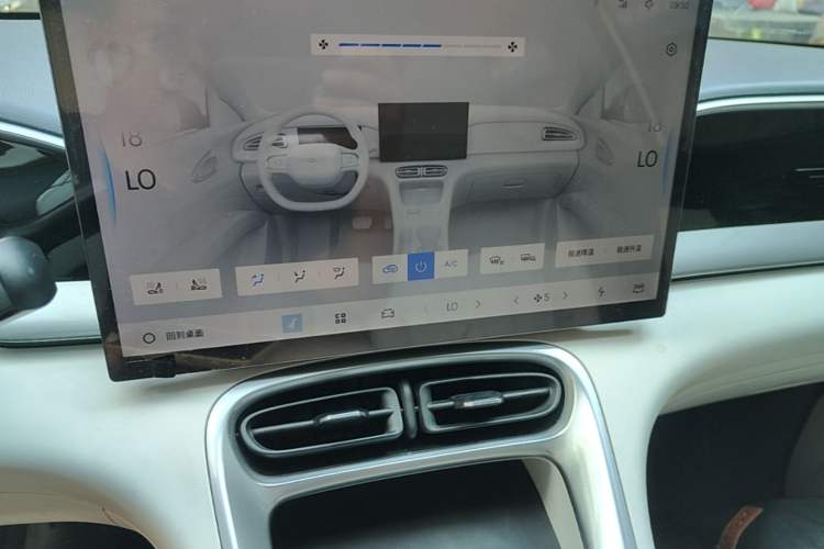 Used Geely Galaxy Geome 2025 UP 410km Exploration Edition