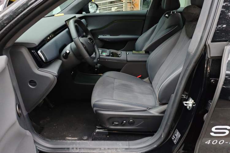 Used VOYAH COURAGE 2024 Four-Wheel Drive Global Edition Left Front Seat