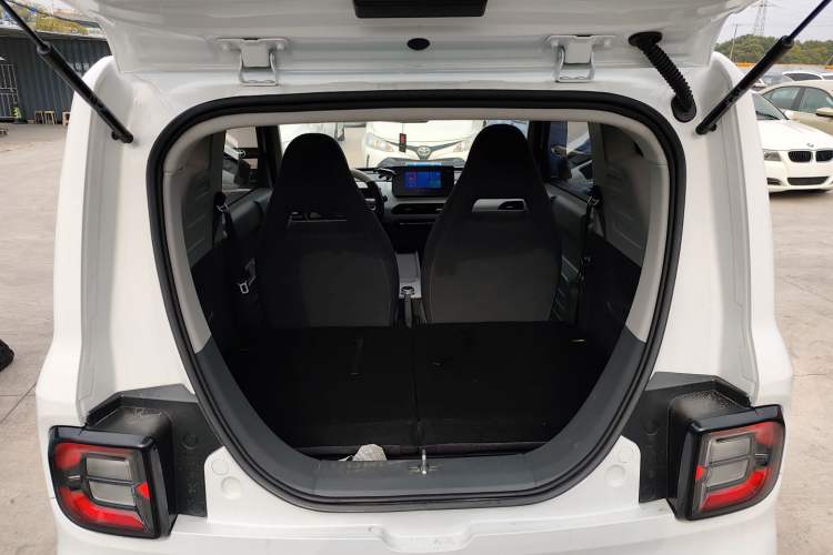 Used Geely Galaxy Panda 2024 Panda Mini 200km Endurance Bear
