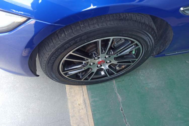 Used Jaguar XEL 2018 2.0T 200 PS LOVE Devotion Edition