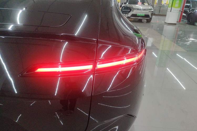 Used Avatr 12 2025 Updated Ultra All-Electric Four-Wheel Drive
