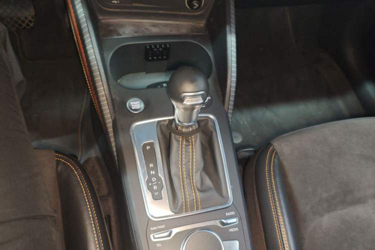 Used Audi Q2L e-tron 2022 Q2L e-tron Pure Electric Smart Enjoyment Model
