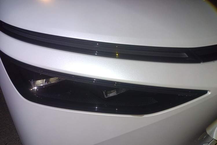 Used XPeng X9 2024 610 Long-Range Max