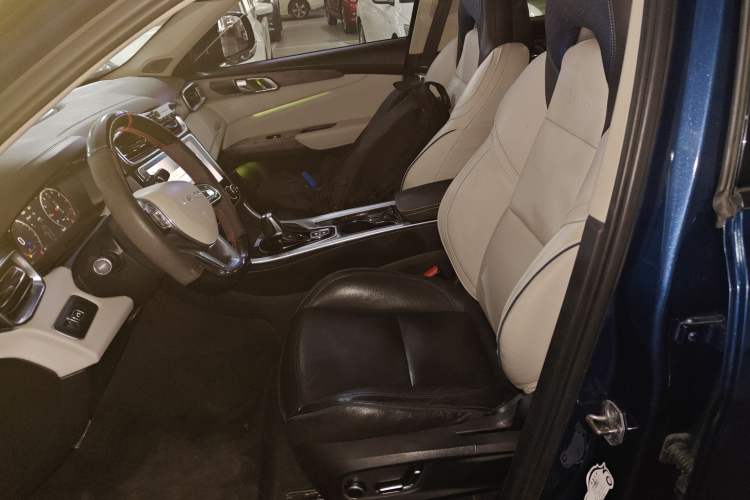 Used Lynk & Co 01 2017 2.0T Two-Wheel Drive Zhaopu Version