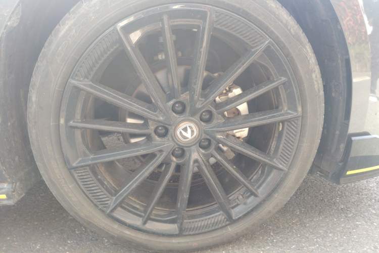 Used CHANGAN UNI-V 2023 1.5T Sport Edition