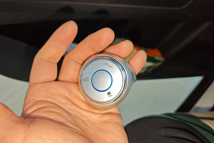 Used NETA V 2022 Chao 300 Lite Ternary Lithium