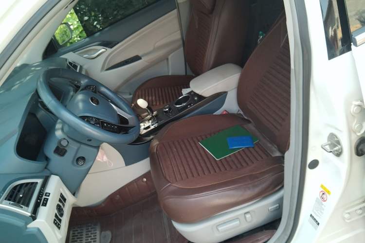 Used BYD Qin New Energy 2014 1.5T Flagship Model Left Front Seat