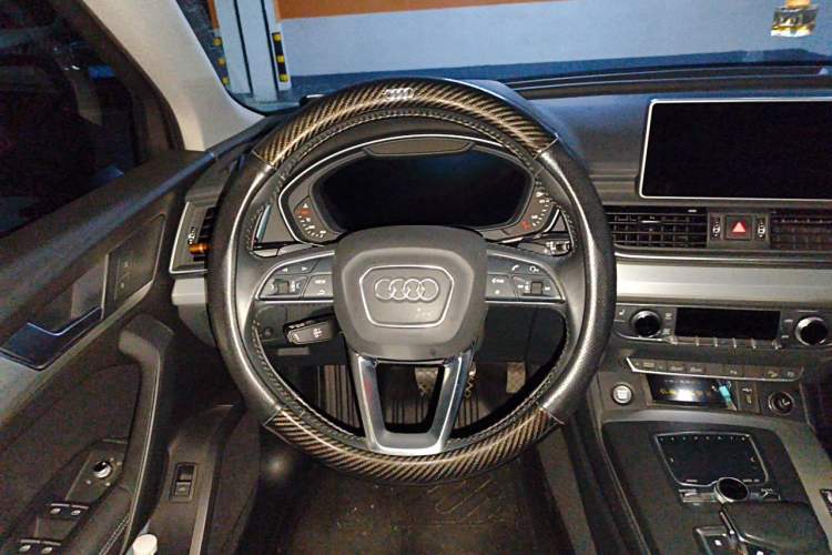 Used Audi Q5L 2020 Updated 40 TFSI Prestige Fashion Edition